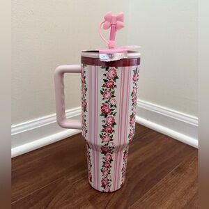 HYDRAGEAR Floral Coquette Pink Floral Stripe Stainless Steel Tumbler  40oz